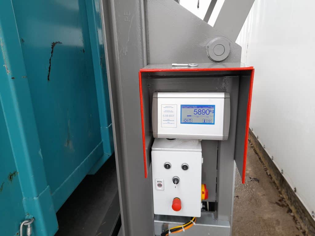 ABNWQ 140–240: Lagerung Abrollcontainer mit integrierter Wiegevorrichtung 2 Containerstellplatz CONSTELLMAT ABNWQ 240