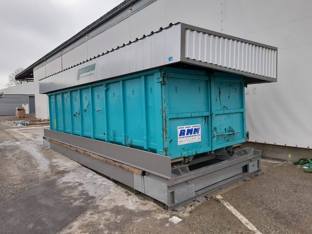 ABNWQ 140–240: Lagerung Abrollcontainer mit integrierter Wiegevorrichtung 3 Abrollcontainer - Containerstellplatz CONSTELLMAT ABNWQ 240