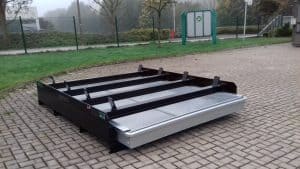 Auffangwannensystem - robust, langlebig & sicher 1 Auffangwanne Stahl, verzinkte Auffangwanne, unbelastete Auffangwanne, Stahlauffangwanne, Auffangwanne verzinkt, WHG-Auffangwanne, Auffangwanne Chemikalien, Auffangwanne IBC, Auffangwanne Abfallcontainer, Auffangwanne wassergefährdende Stoffe, Auffangwanne robust, langlebige Auffangwanne, modulare Auffangwanne, befahrbare Auffangwanne, Auffangwanne Industrie, Auffangwanne für Mulden, Auffangwanne mit Rostschutz, verzinktes Auffangsystem, Auffangwanne stationär, Auffangwanne mobil, Auffangwanne Spund, Auffangwanne korrosionsbeständig, sichere Auffangwanne, Auffangwanne Lagerung Chemikalien, Auffangwanne für Containerstellplatz, Auffangwanne einteilig, Auffangwanne Umwelt, Auffangwanne Industriebedarf