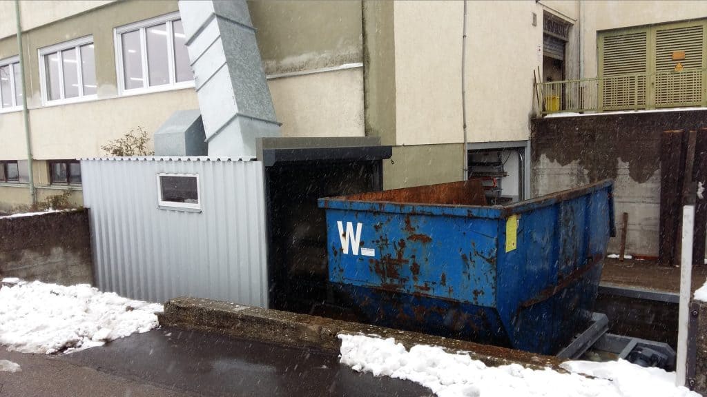 Spänelagerung mit automatischer Beschickung