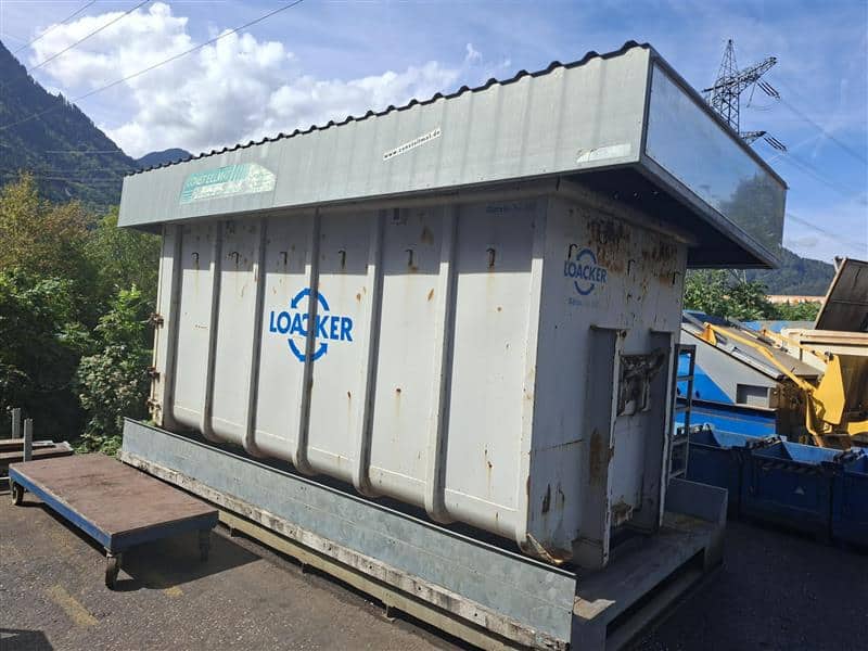 Komplett feuerverzinkter Containerstellplatz ABNWQ 140 mit Auffangwannensystem nach AwSV